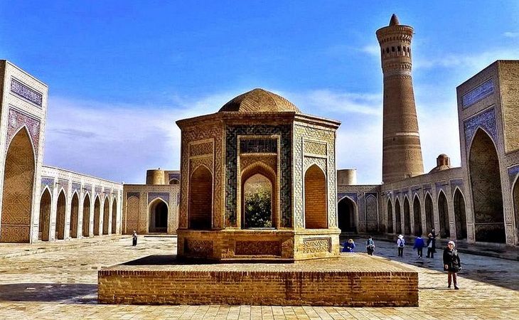 Бухара — священный город Узбекистана и духовный центр мусульманского мира